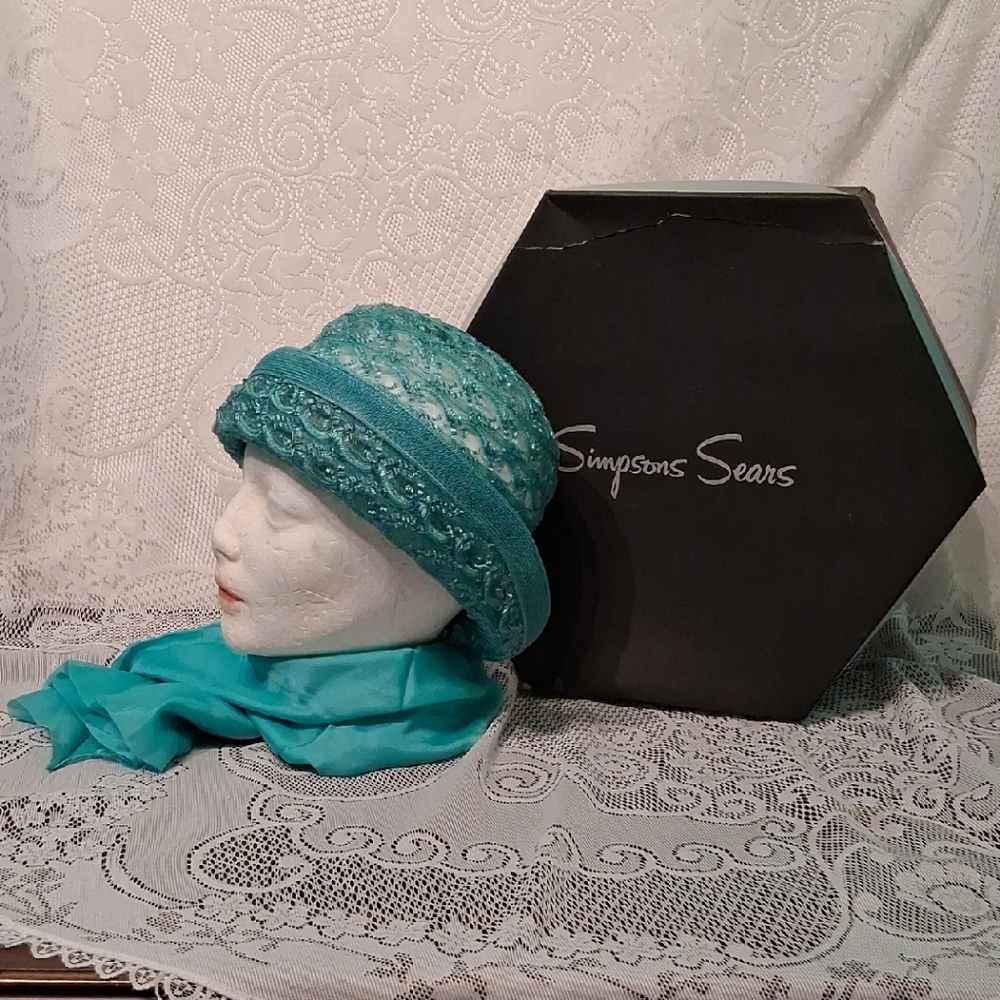 Vintage Teal Women's Hat, Matching Scarf & Original Simpson Sears Box  3904
